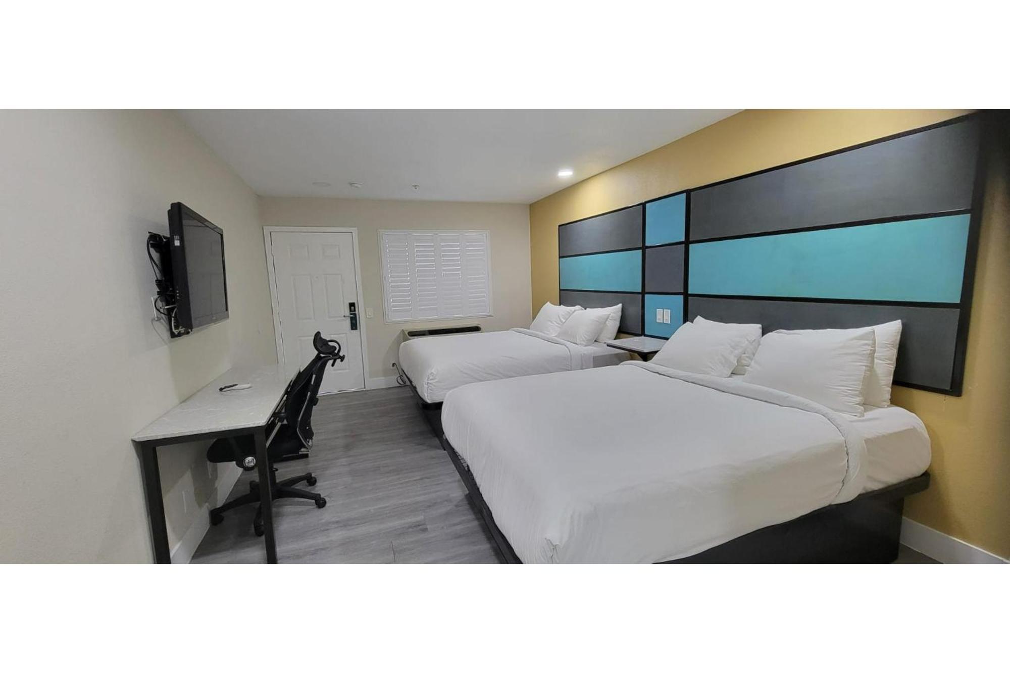 Hotel Avenida Victorville I 15 Exterior foto